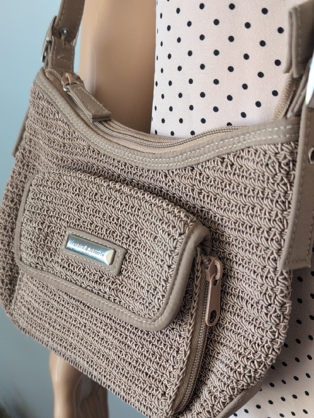 Frankie & Johnnie Tan Crochet Knit Crossbody Shoulder Bag Vintage Y2K - Picture 4 of 15